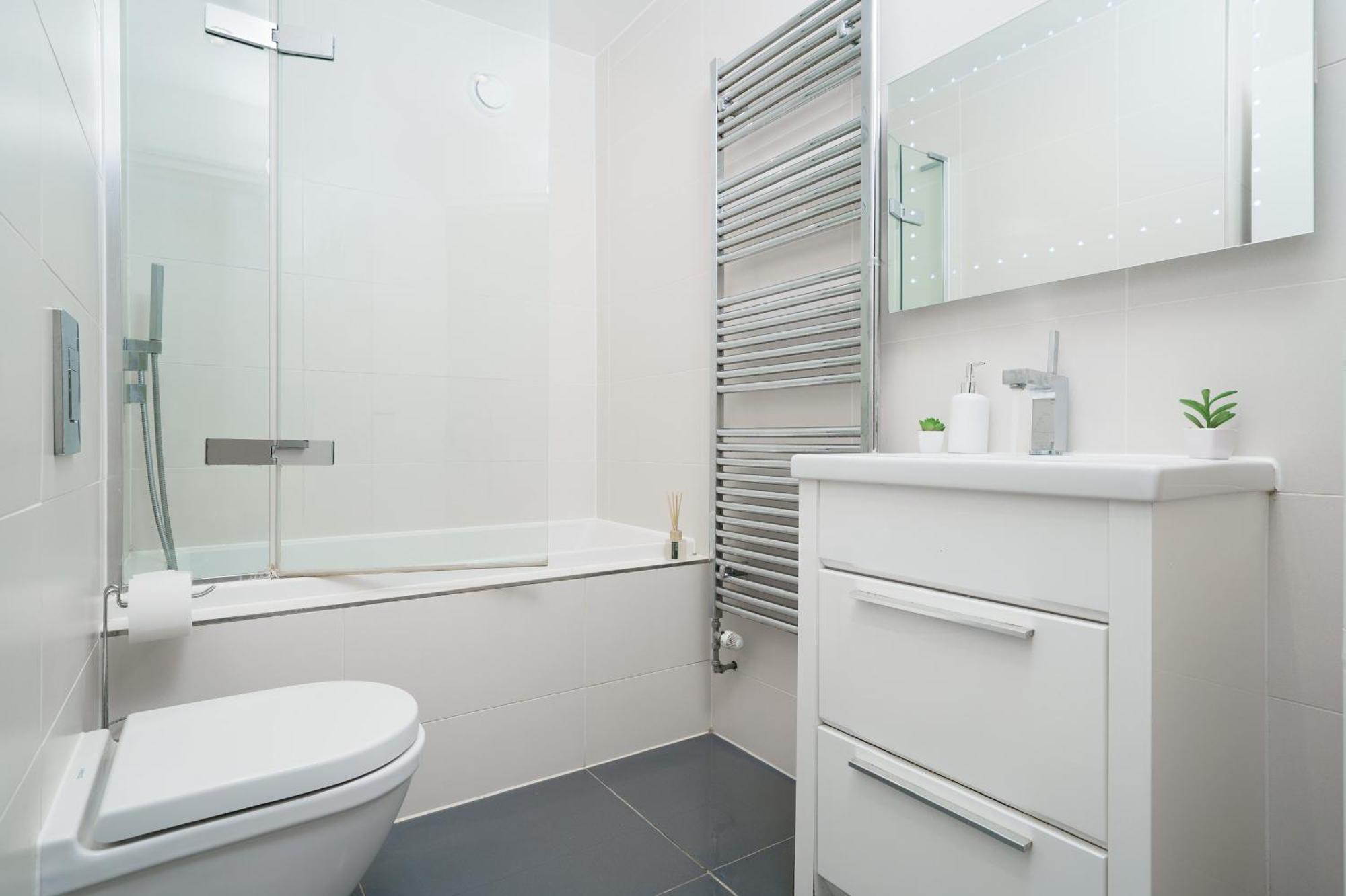 En-Suite Room In Zone 1 London Exterior photo